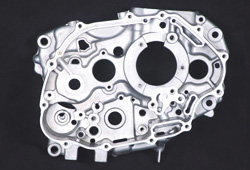 CBF系列 摩托車發(fā)動(dòng)機(jī)箱體、邊蓋